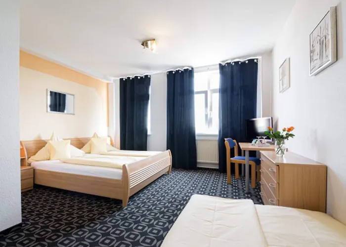 Europa Garni Free Parking